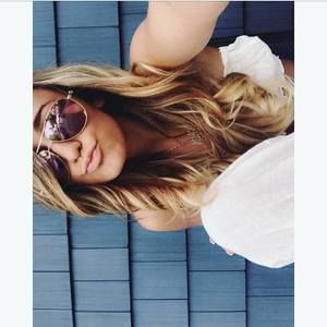 Meet your Posher, Christine